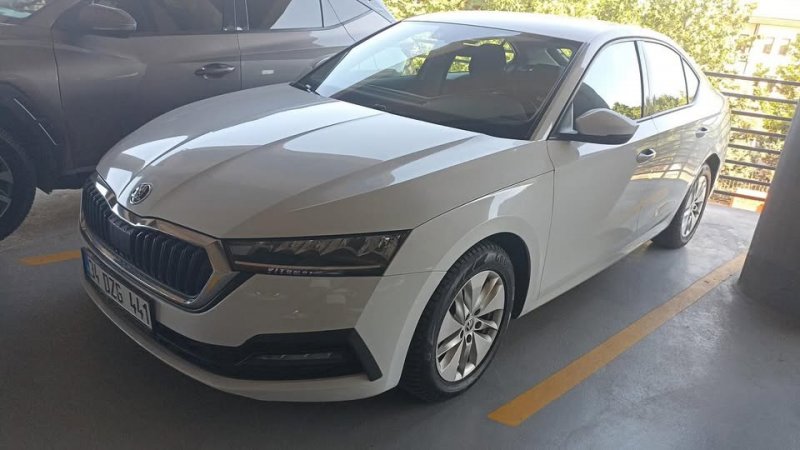 SKODA OCTAVİA 1.5 e-TEC DSG